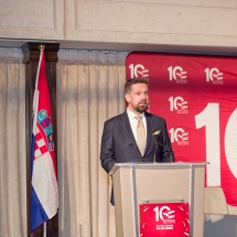 CWN_10th_150 CWN_10th_150