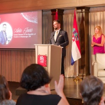 CWN_10th_175 CWN_10th_175